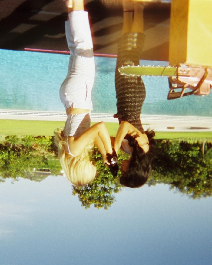 Sabrina Carpenter & Jenna Ortega