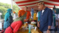 Salah satu rangkaian acara yang berlangsung meriah di hari pertama WJF ialah Sayembara Memasak antar Juru Masak Kepala Daerah (SAMARA) yang diselenggarakan oleh Biro Administrasi Pimpinan (Adpim) Jabar.