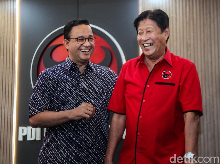 Senyum Semringah Anies Sambangi Markas PDIP Jakarta