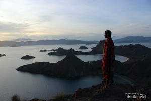 Perjalanan Menaklukkan Puncak-Puncak Terindah Kepulauan Komodo