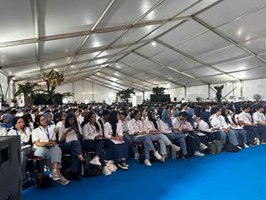 Sambut Mahasiswa Baru, Universitas Trisakti Gelar Kemeriahan di PKKMB 2024