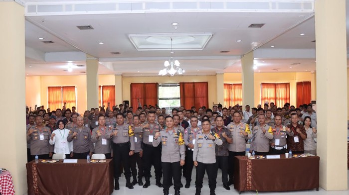 Upacara Polres Bontang