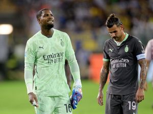 Chelsea Dekati Kiper Milan Mike Maignan