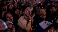 Apalagi dengan jokes Project Pop yang bikin kocak para penonton dan buat penonton tak berhenti ketawa.