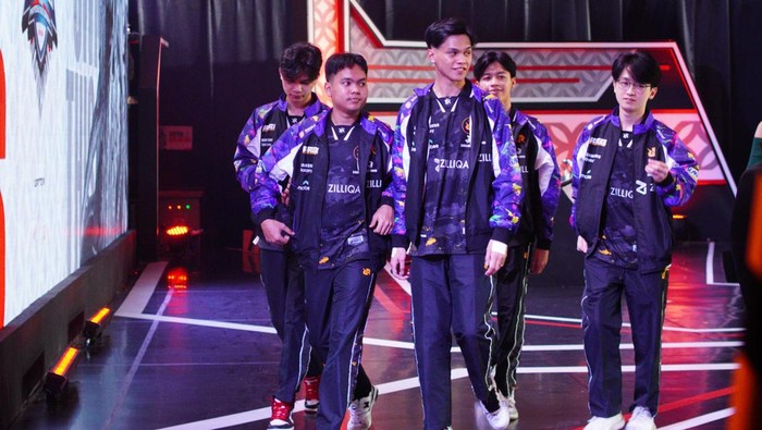 Babak reguler season MPL ID S14 pekan ketiga memasuki hari ketiga. Nantinya para penggemar Mobile Legends di Tanah Air bakal disuguhkan tiga pertandingan seru.