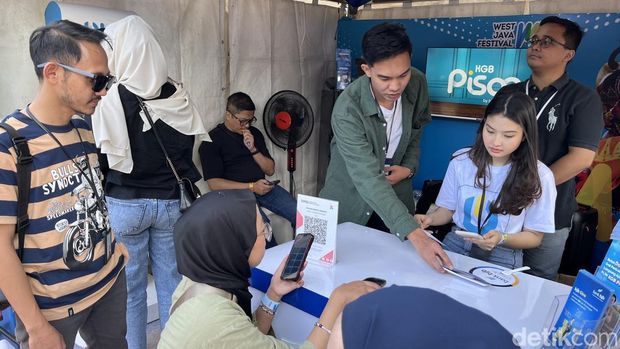 Jajan di West Java Festival 2024 bisa dapat potongan harga dengan menggunakan Digicash dari bank bjb.