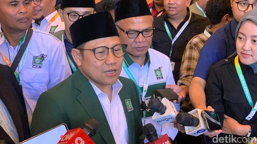 Ketua Umum PKB Muhaimin Iskandar (Cak Imin) saat ditemui wartawan seusai penutupan Muktamar PKB di Nusa Dua, Badung, Minggu (25/8/2024). (Rizki Setyo Samudero/detikBali)