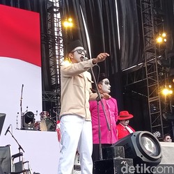 Klarifikasi Kuburan soal Lagu Tak Diberi Tulang Lagi yang Disebut Sindir Slank