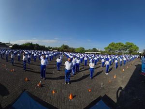 Melihat Keseruan Latihan Bersama Ling Tien Kung di Bandung