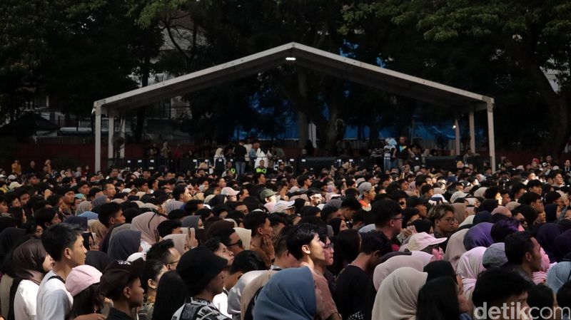 Lautan manusia di West Java Festival 2024, Minggu (25/8/2024)