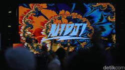 Nidji Ajak Penonton Nostalgia dan Nikmati Sunset Bareng di WJF 2024