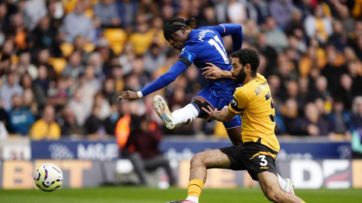 Hat-trick unik Noni Madueke (AP/Nick Potts)