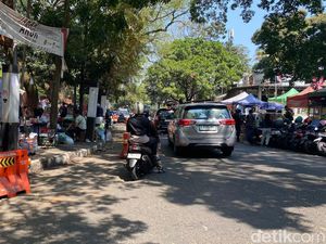 Situasi Lalu Lintas di Sekitar Lapangan Saparua, Ramai Lancar