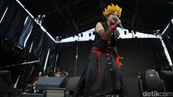 Penampilan Kuburan Band Jadi Pembuka Konser WJF 2024 Penampilan Kuburan Band Jadi Pembuka Konser WJF 2024