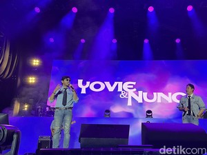 Nostalgia Penuh Romansa Bareng Yovie & Nuno di West Java Festival 2024