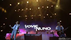 Penonton Dibikin Galau Yovie and Nuno di WJF 2024