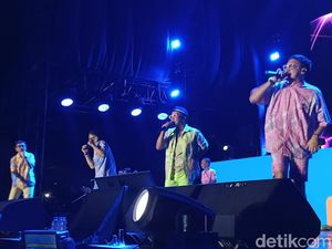 Berjoget Ria Bersama Project Pop di WJF 2024