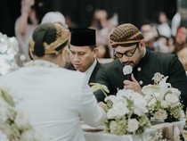 Potret Tora Sudiro Jadi Wali Nikah, Diminta Tahan Canda