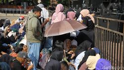 Tumpah Ruah Penonton Ramaikan Konser WJF 2024 Tumpah Ruah Penonton Ramaikan Konser WJF 2024