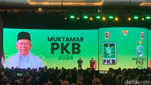 Wakil Presiden Maruf Amin saat berpidato pada penutupan Muktamar PKB di Nusa Dua, Bali, Minggu (25/8/2024).