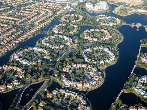 Jumeirah Islands Community, Dubai UAE