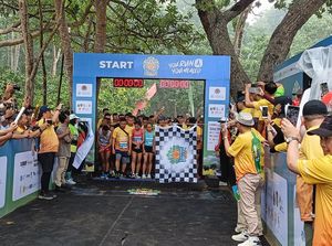 Serunya Berlari Susuri Hutan dan Pantai di Alas Purwo Jungle Run