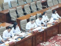 Pengusaha Keramik Curhat ke DPR: Kami Sedang Tidak Baik-baik Saja