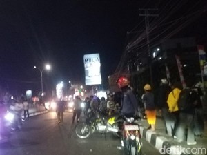 Demo Depan Kampus Bosowa Makassar Ricuh, Polisi Tembakkan Gas Air Mata