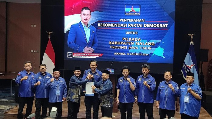 Demokrat serahkan rekom ke Gunawan-Umar Usman di Pilbup Malang