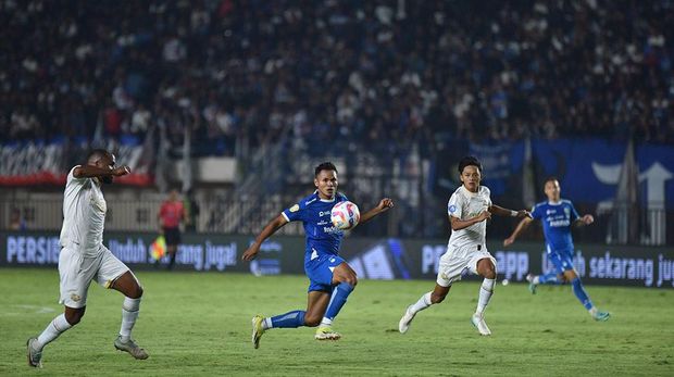 Dimas Drajad.