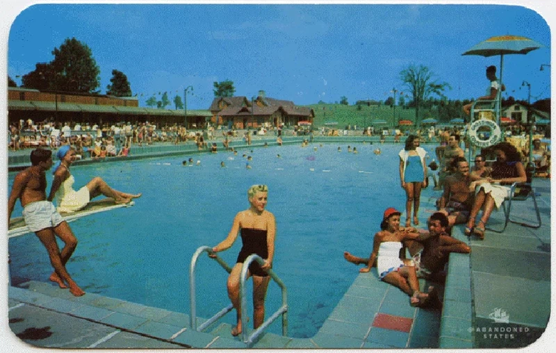 Dulu Bangunan Ini Ramai dan Populer, Kini Terbengkalai dan Berhantu