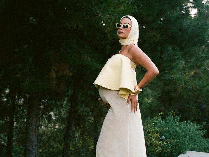 Hailey Bieber melahirkan anak pertama setelah lima tahun menikah.