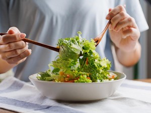 Panduan Clean Eating Buat Anak Kos, Turun BB Nggak Perlu Makanan Mahal