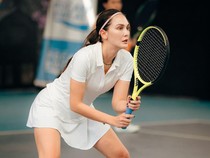 Ketika Luna Maya Tantang Eugenie Bouchard