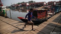 Pembangunan rumah apung dan panggung itu bertujuan untuk membantu warga agar tidak terkena banjir air rob.