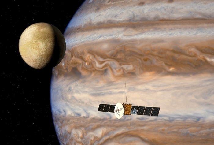 FILE PHOTO: The JUpiter ICy moons Explorer mission, JUICE, is seen in this artists impression handout from NASA. NASA has selected key contributions to a  European Space Agency (ESA) mission that will study Jupiter and three of its largest moons in unprecedented detail. REUTERS/NASA/ESA/AOES/Handout  ATTENTION EDITORS - FOR EDITORIAL USE ONLY. NOT FOR SALE FOR MARKETING OR ADVERTISING CAMPAIGNS. THIS IMAGE HAS BEEN SUPPLIED BY A THIRD PARTY. IT IS DISTRIBUTED, EXACTLY AS RECEIVED BY REUTERS, AS A SERVICE TO CLIENTS/File Photo
