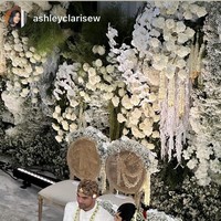 Sebelum menikahi Nadine, Geoffrey Alain Gerald, pria kelahiran Prancis ini, memutuskan untuk memeluk agama Islam. Proses tersebut dilaksanakan di Masjid Husnul Khotimah, Bantul, Yogyakarta, pada 27 Februari 2024. Foto: dok. Instagram