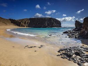 Tercemar E. coli, Pantai di Spanyol Ditutup