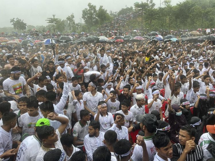 Pengungsi Rohingya Peringati 7 Tahun Genosida