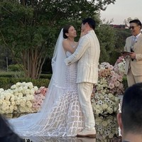 Clarissa Tanoesoedibjo baru saja resmi menikah dengan pengusaha muda Anthony Tjiptodihardjo. Keduanya menikah pada Sabtu (24/8/24) di Amerika Serikat. Foto: Instagram/@clarissatanoe