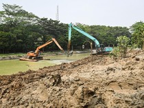 Potret Turap Danau Tigaraksa Dikeruk