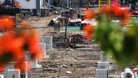Proyek yang digarap bersama Kementerian Perhubungan, PT Kereta Api Indonesia atau KAI, dan Pemerintah Provinsi DKI Jakarta ini ditargetkan selesai pada akhir 2024 ini.  