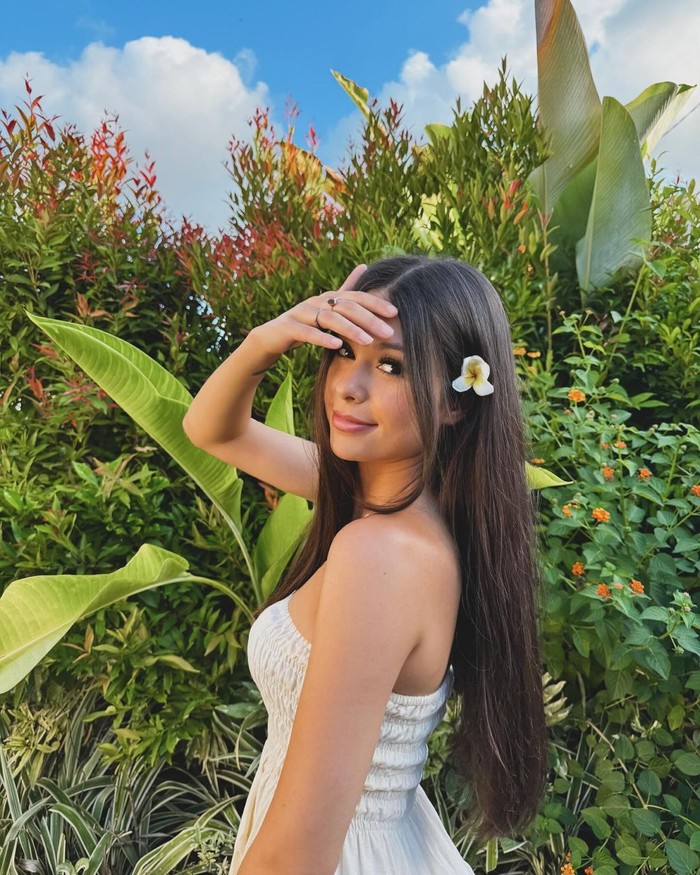 Ria Andrews Ria Andrews, pacar Stefan William