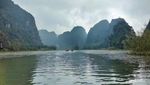 Lupakan Halong Bay, Cobalah Datang ke Nin Binh