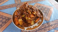 Satu prosi rujak narsepa dengan rasa khas buah pala.
