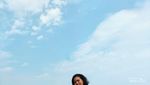 Nyantai Dulu di Pantai Caruban