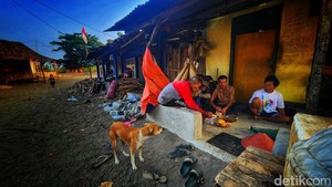 Kisah Kampung Dayak di Sukabumi, Hidup Nomaden Ikuti Pasang Surut Air Laut
