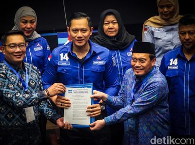 AHY Serahkan Rekom Pilgub ke RK, Dedi Mulyadi, dan Ahmad Luthfi