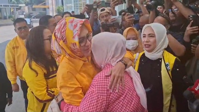 Airin tiba di DPP Golkar (Belia/detikcom)
