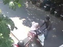 Momen Maling Berpistol Rampas Motor Emak-emak Terekam CCTV